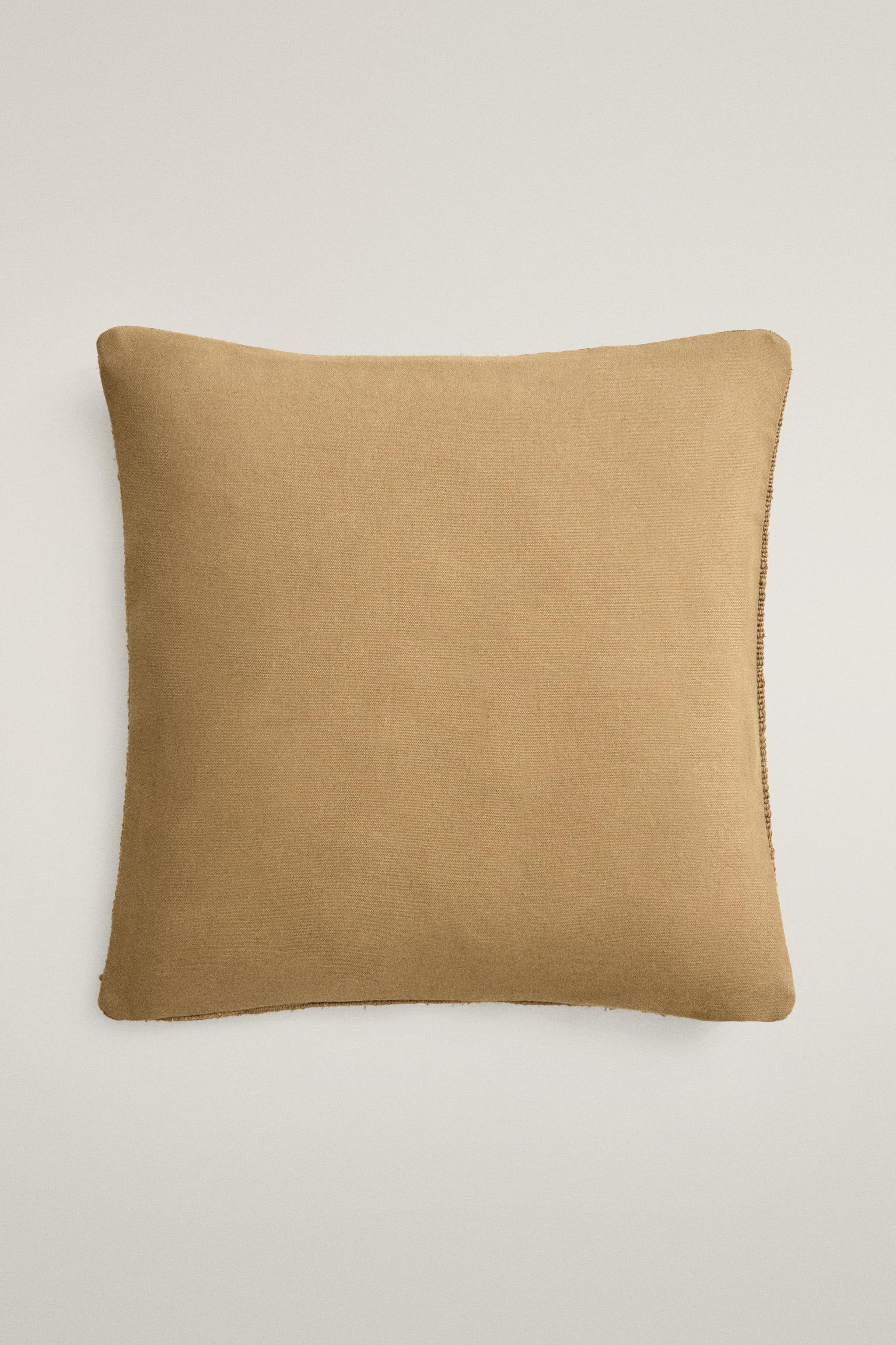 HOUSSE DE COUSSIN TRESSÉE